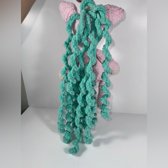 Unicorn crochet snuggler pink - Picture 4 of 7